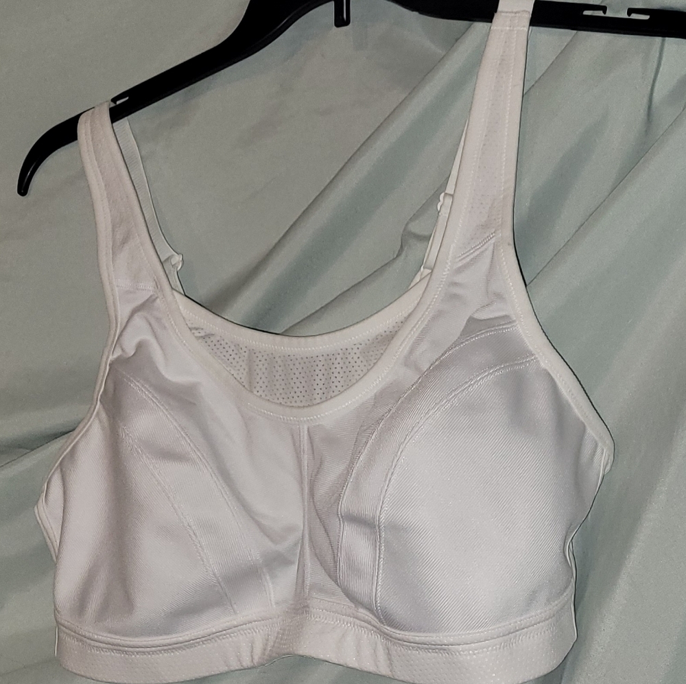 Women's White Support Sports Bra With Mesh Accents, 44D